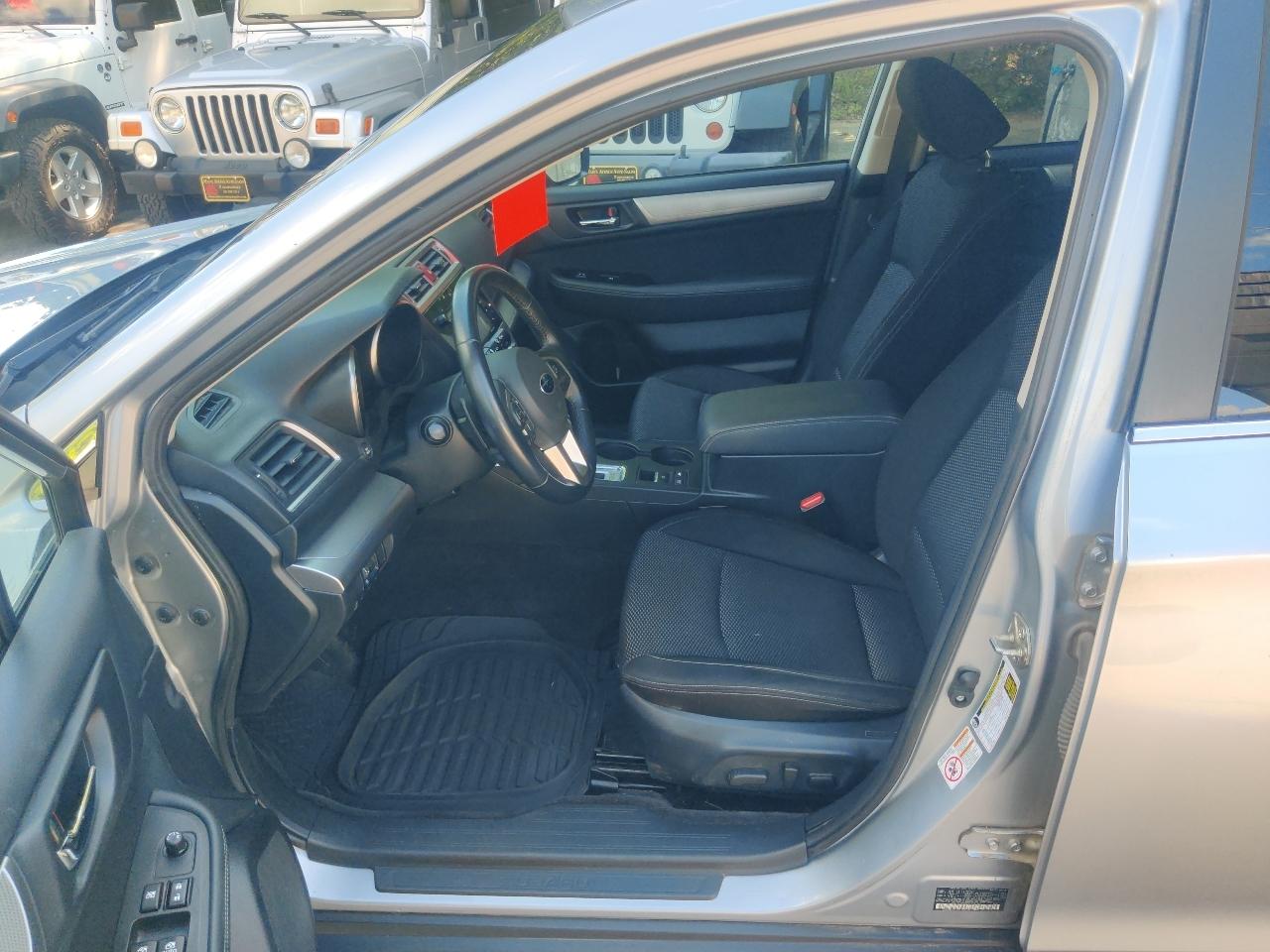 Subaru Outback 2.5i Premium 2015