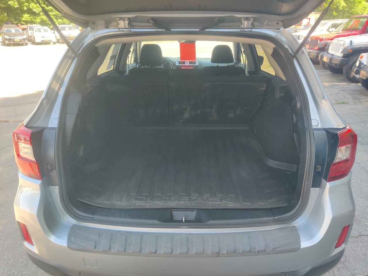 Subaru Outback 2.5i Premium 2015
