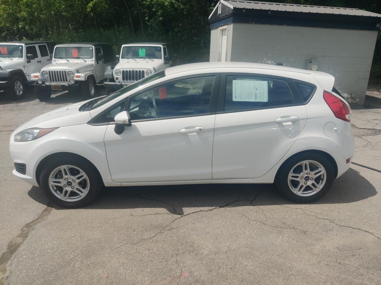 Ford Fiesta SE Hatchback 2018