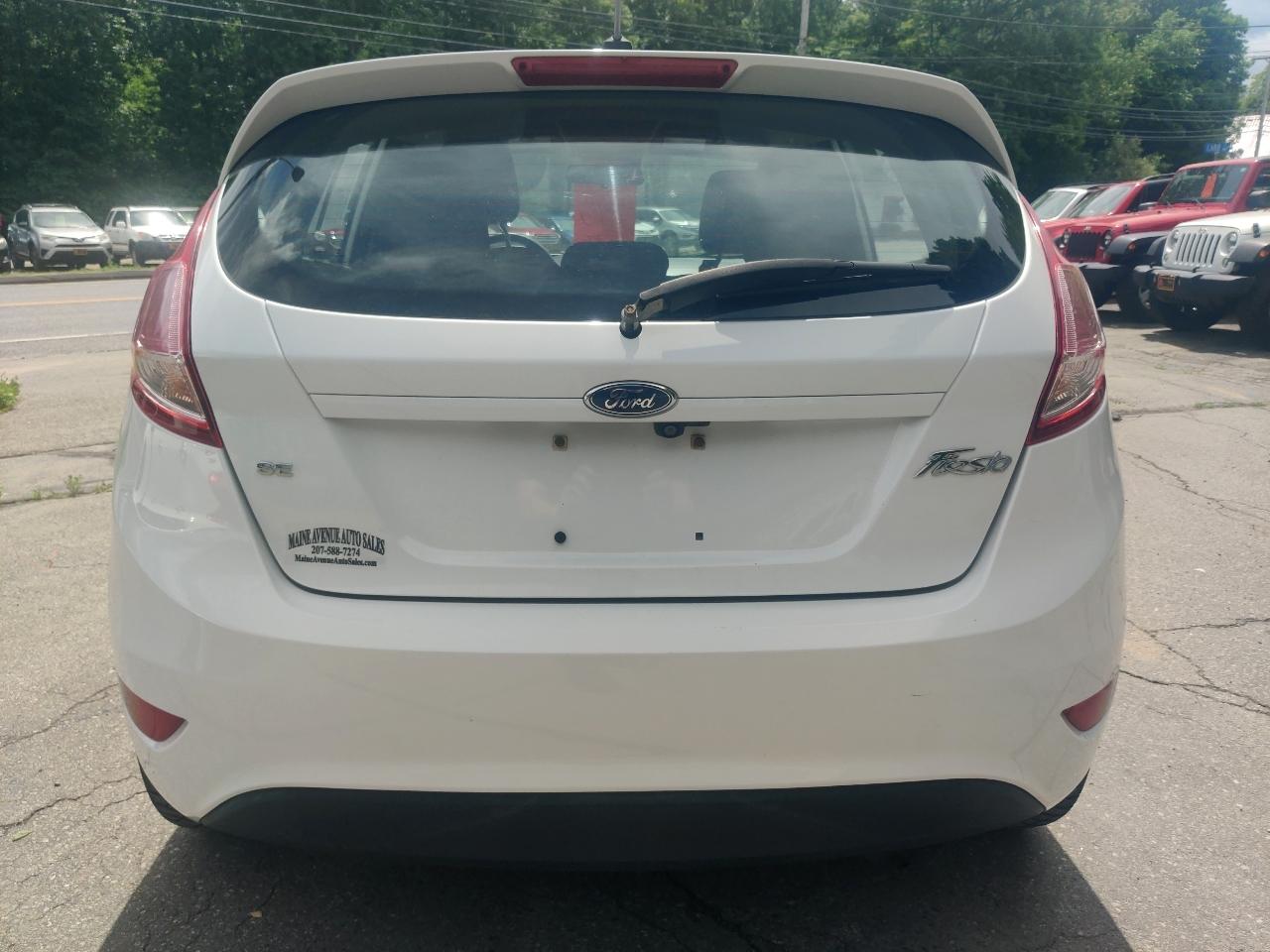Ford Fiesta SE Hatchback 2018