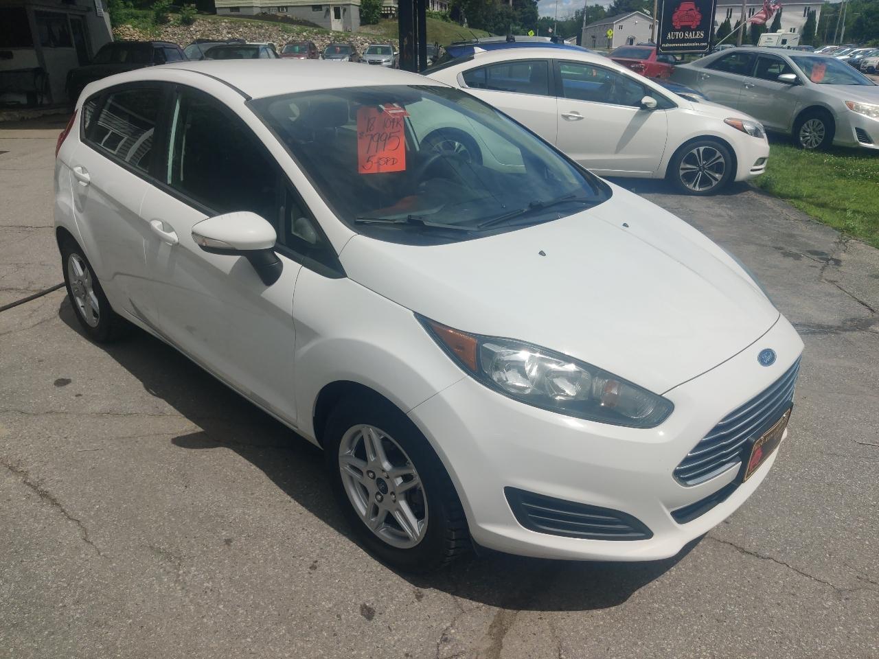 Ford Fiesta SE Hatchback 2018