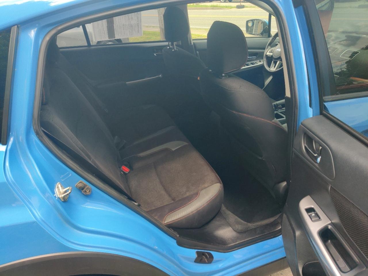 Subaru Crosstrek 2.0i Premium CVT 2016