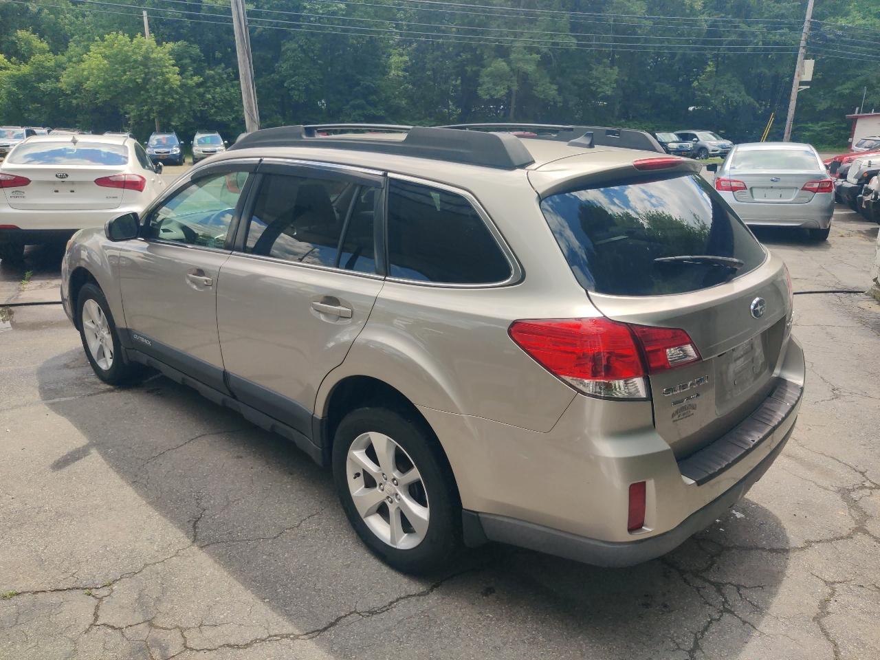 Subaru Outback 2.5i Limited 2014