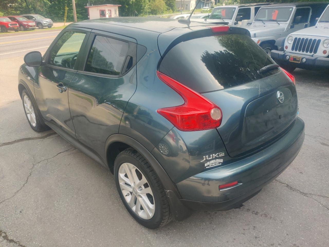 Nissan Juke S AWD 2014