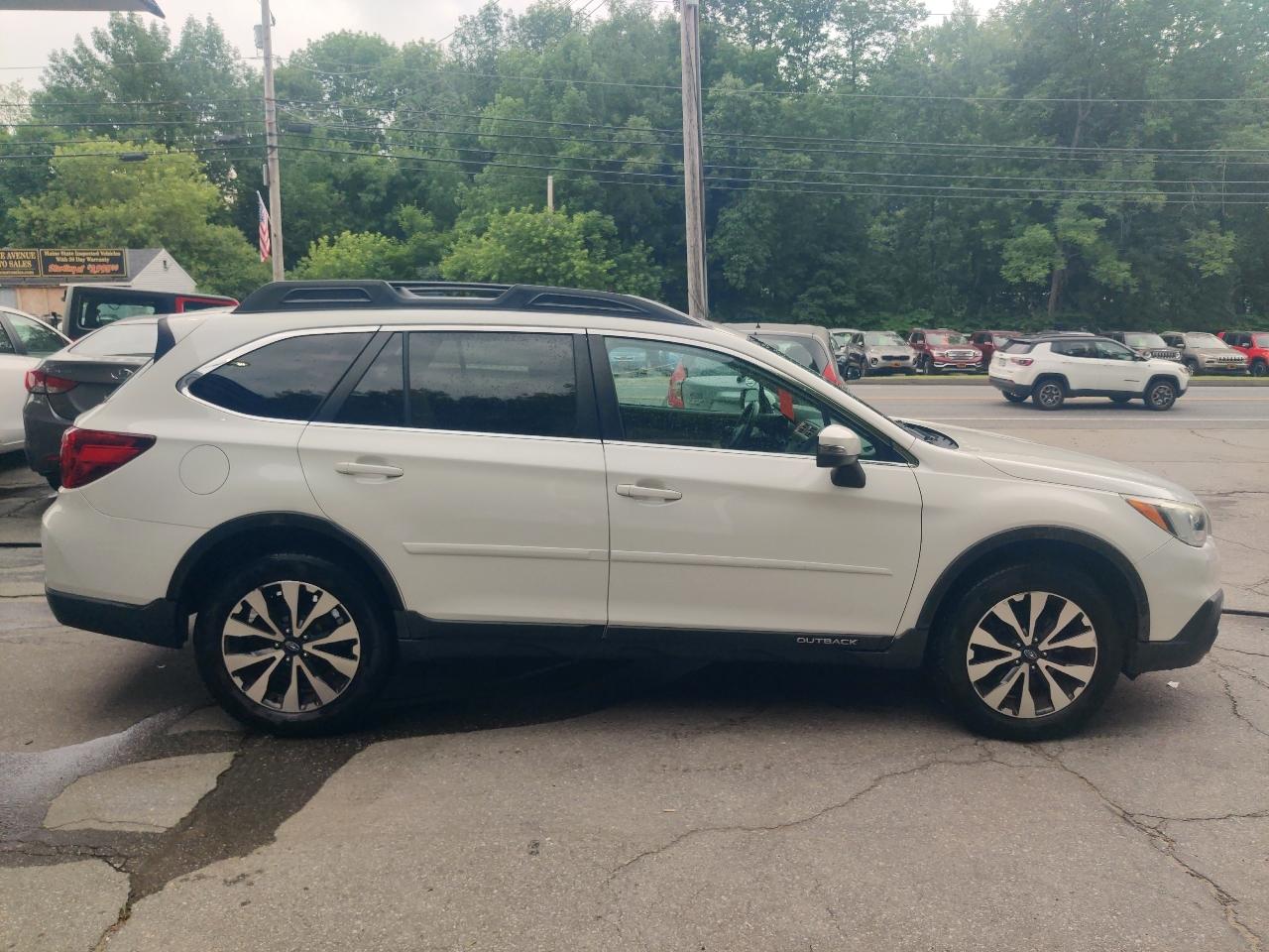 Subaru Outback 2.5i Limited 2015