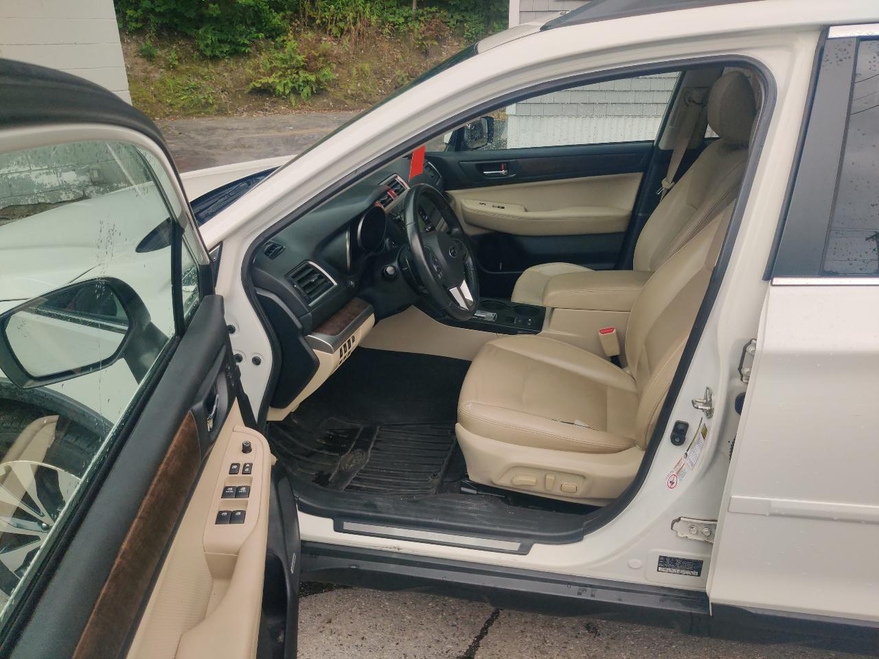 Subaru Outback 2.5i Limited 2015