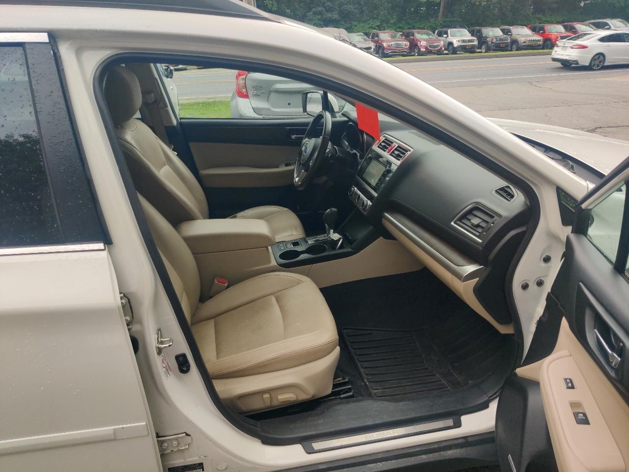 Subaru Outback 2.5i Limited 2015