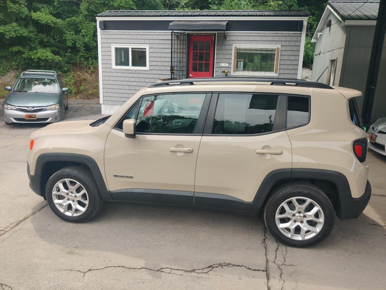 Jeep Renegade Latitude 4WD 2015