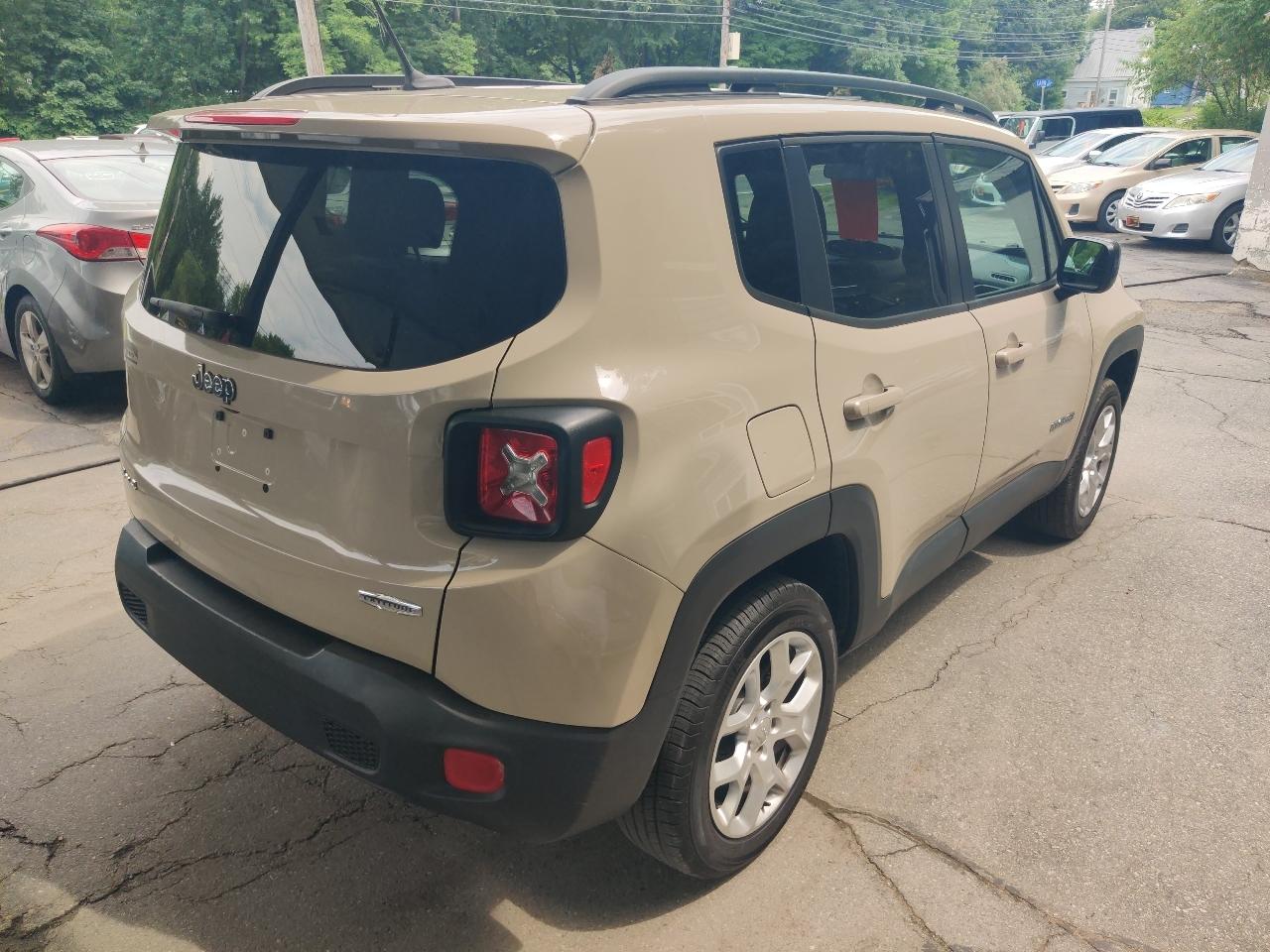 Jeep Renegade Latitude 4WD 2015