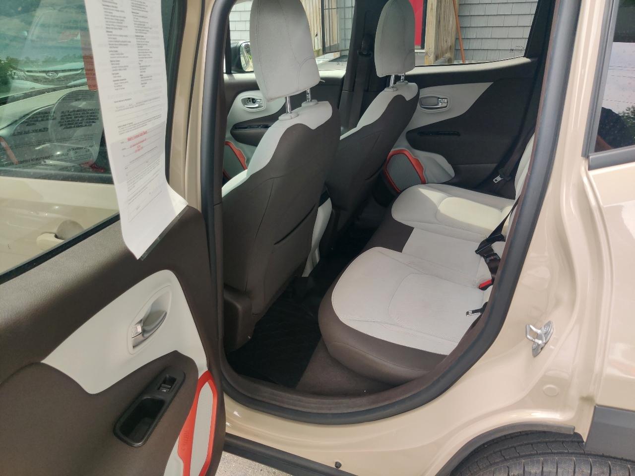 Jeep Renegade Latitude 4WD 2015