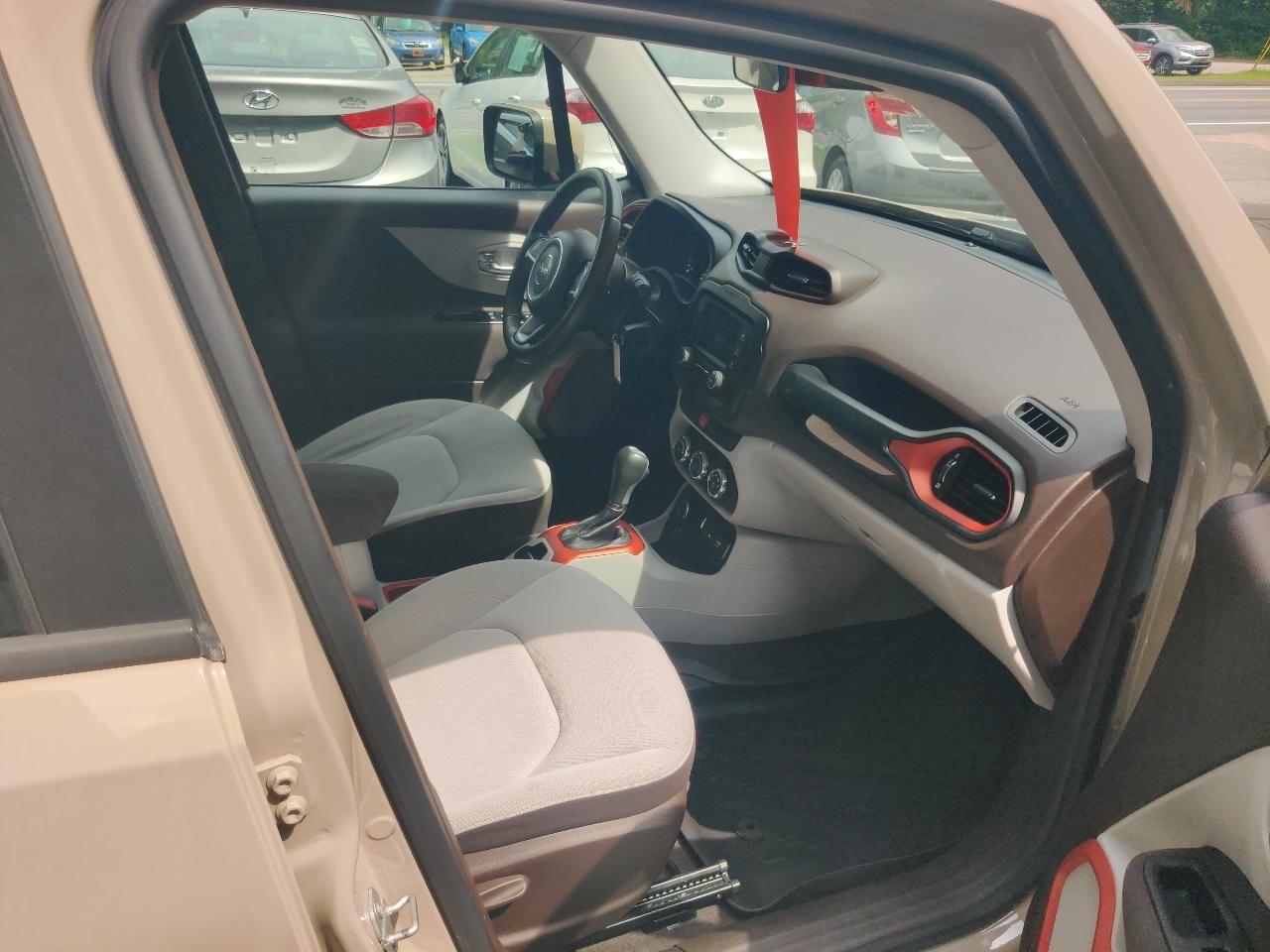 Jeep Renegade Latitude 4WD 2015