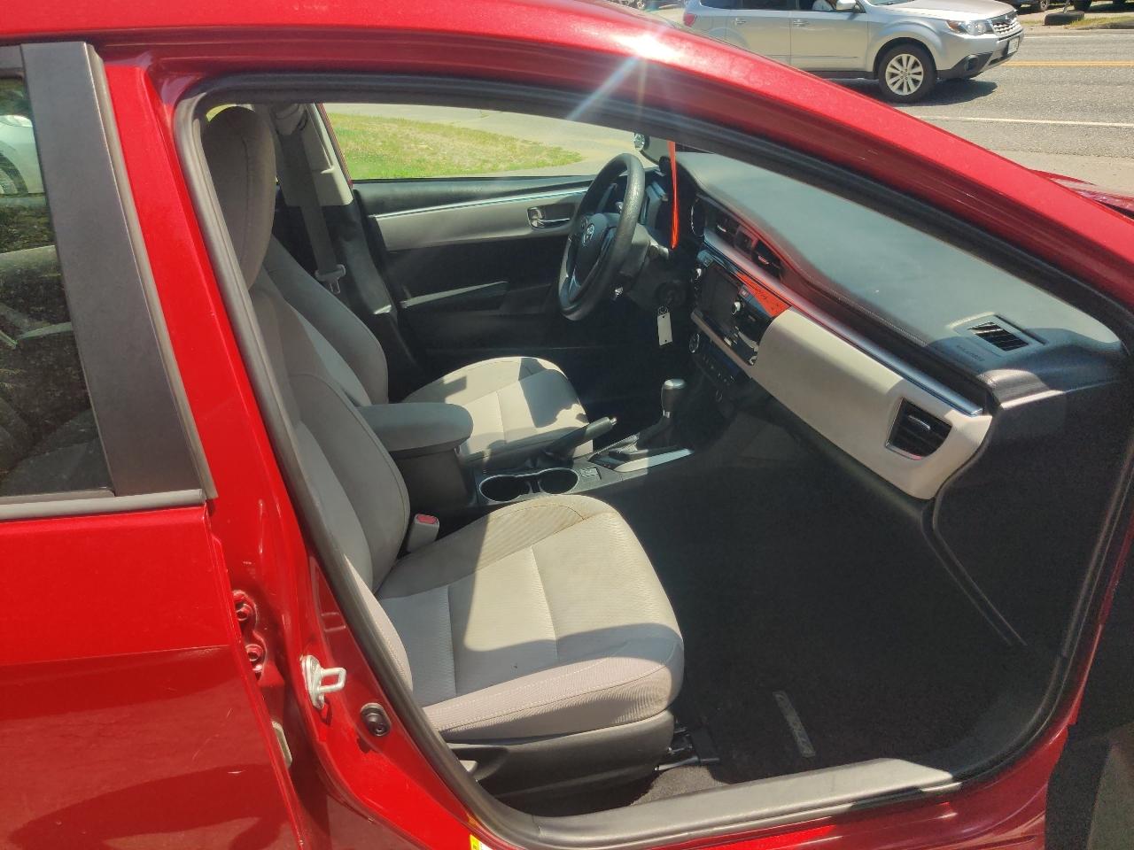 Toyota Corolla S Premium CVT 2015