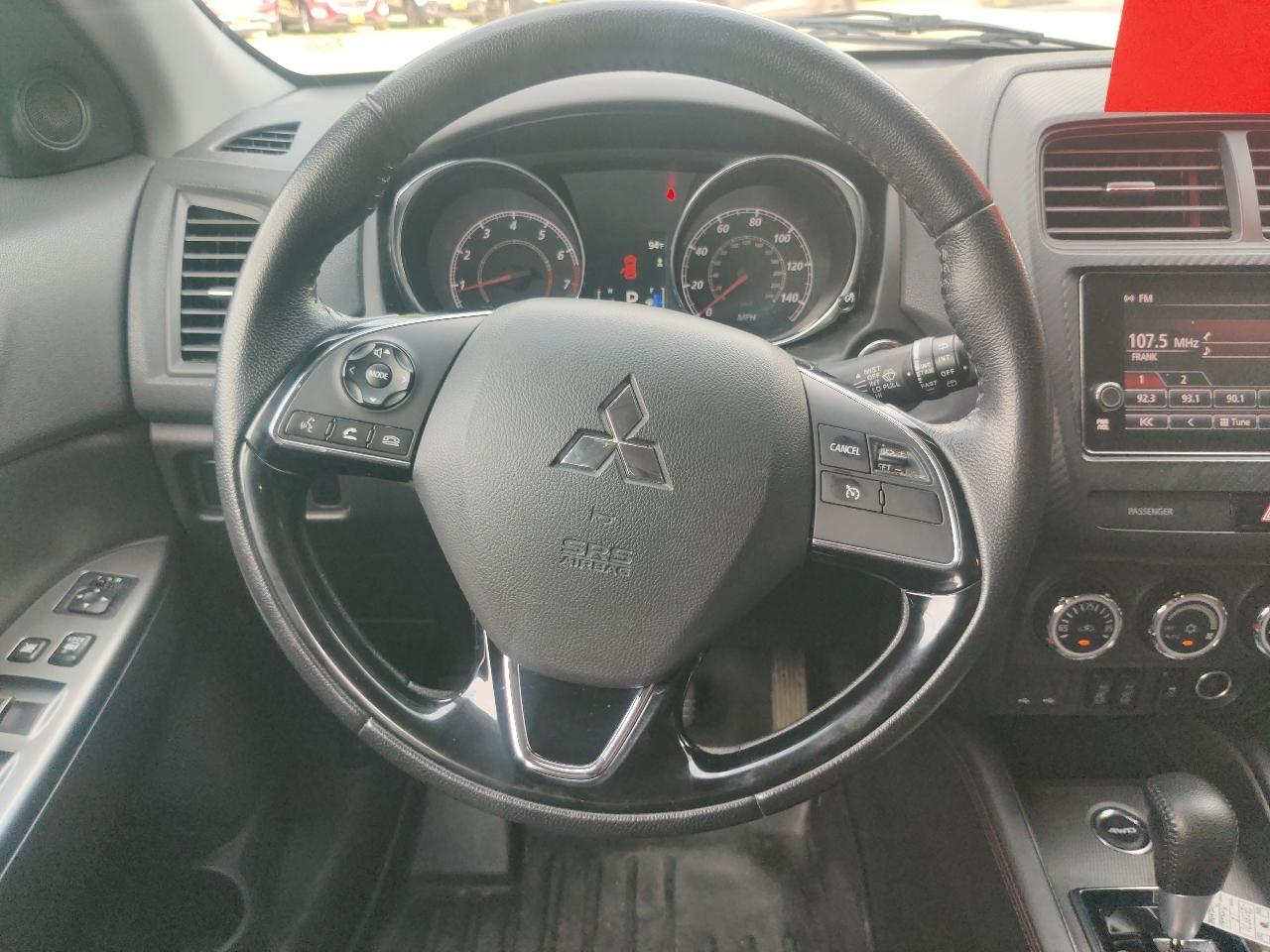 Mitsubishi Outlander Sport 2.4 SE 4WD CVT 2018