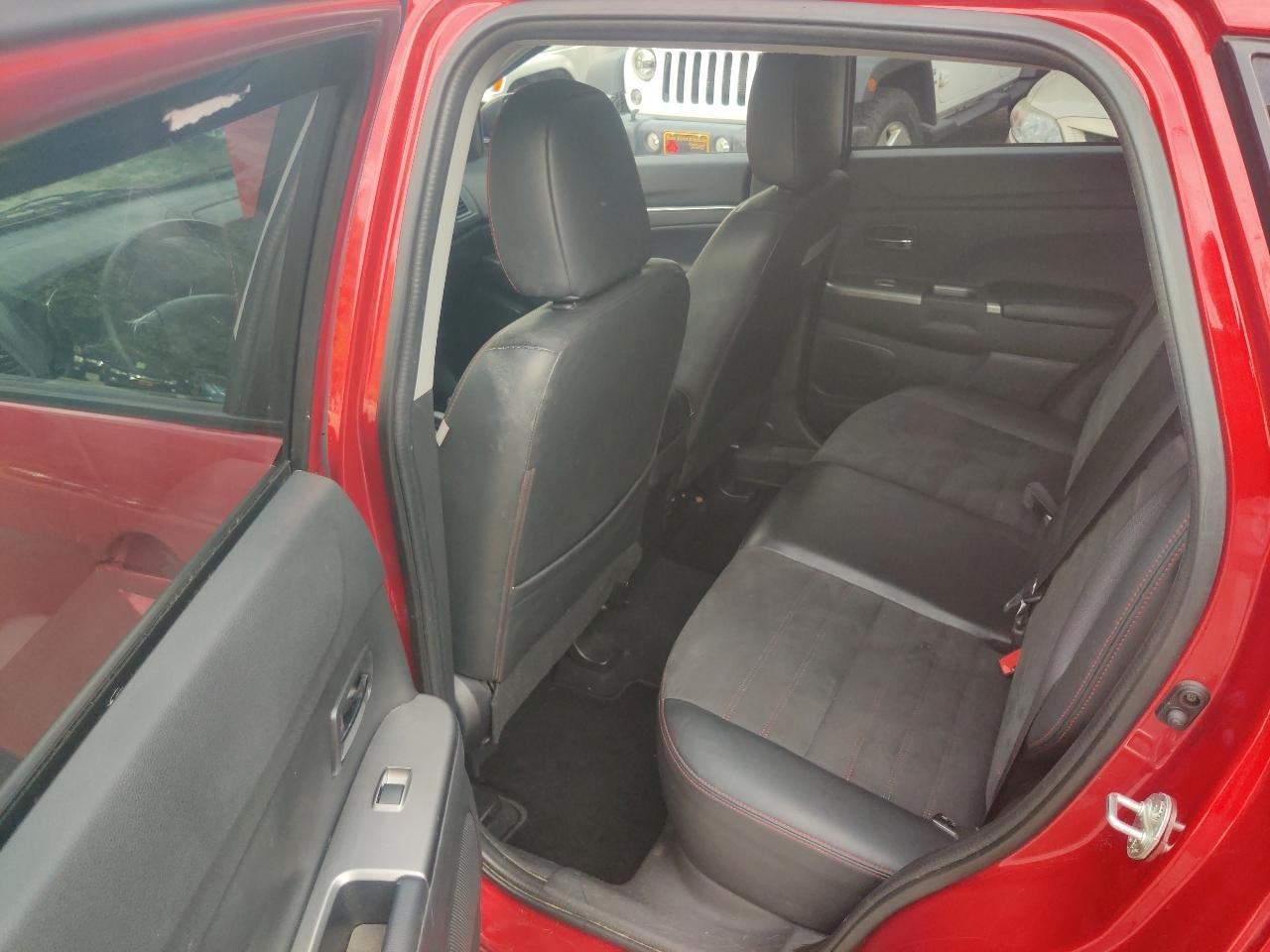 Mitsubishi Outlander Sport 2.4 SE 4WD CVT 2018