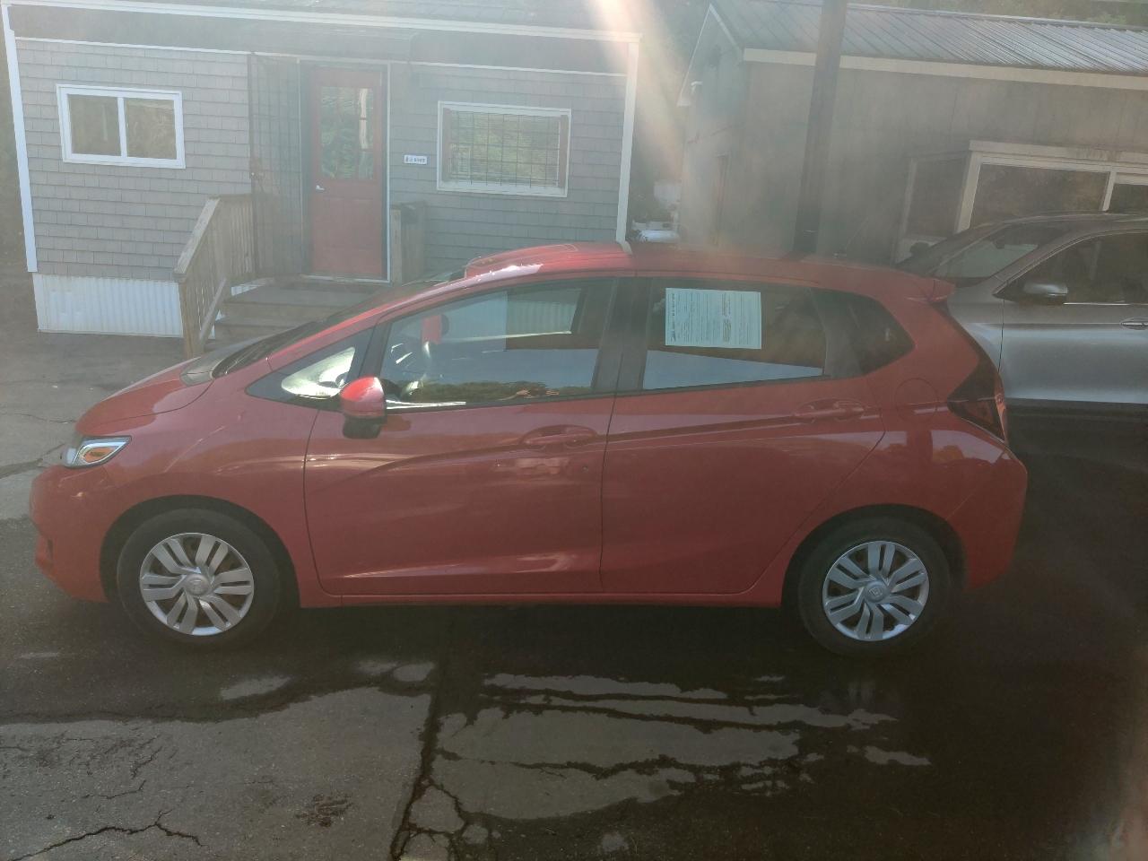 Honda Fit LX 6-Spd MT 2017
