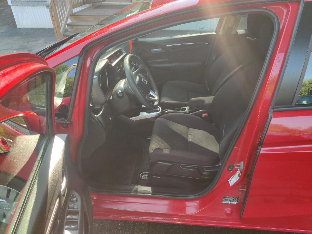 Honda Fit LX 6-Spd MT 2017
