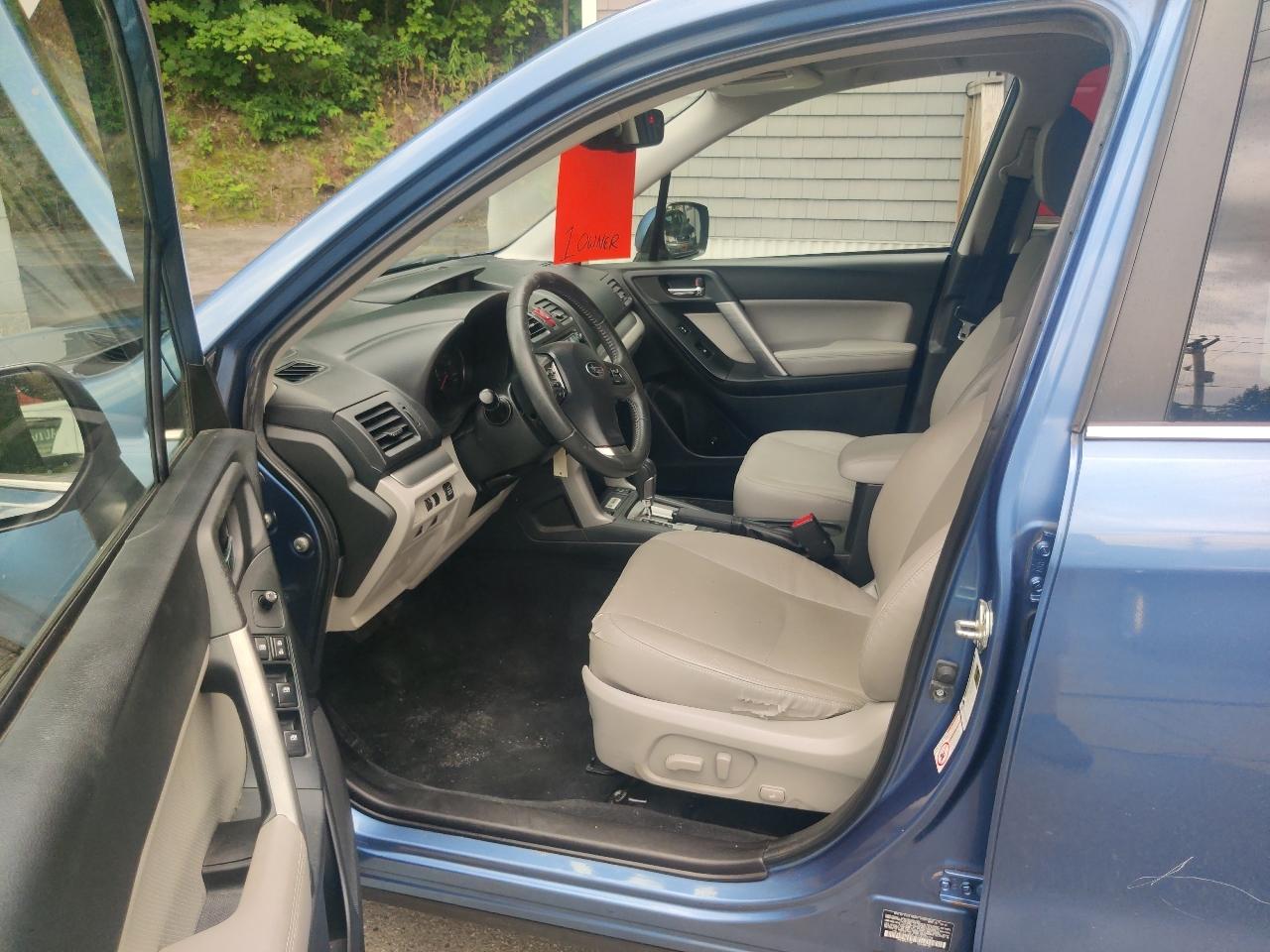 Subaru Forester 2.5i Limited 2015