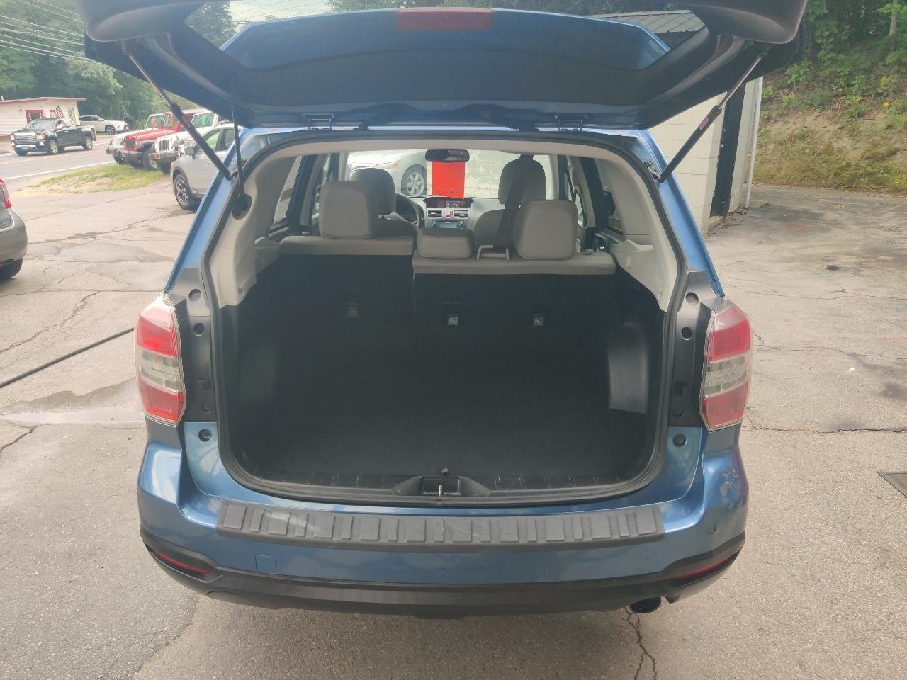 Subaru Forester 2.5i Limited 2015