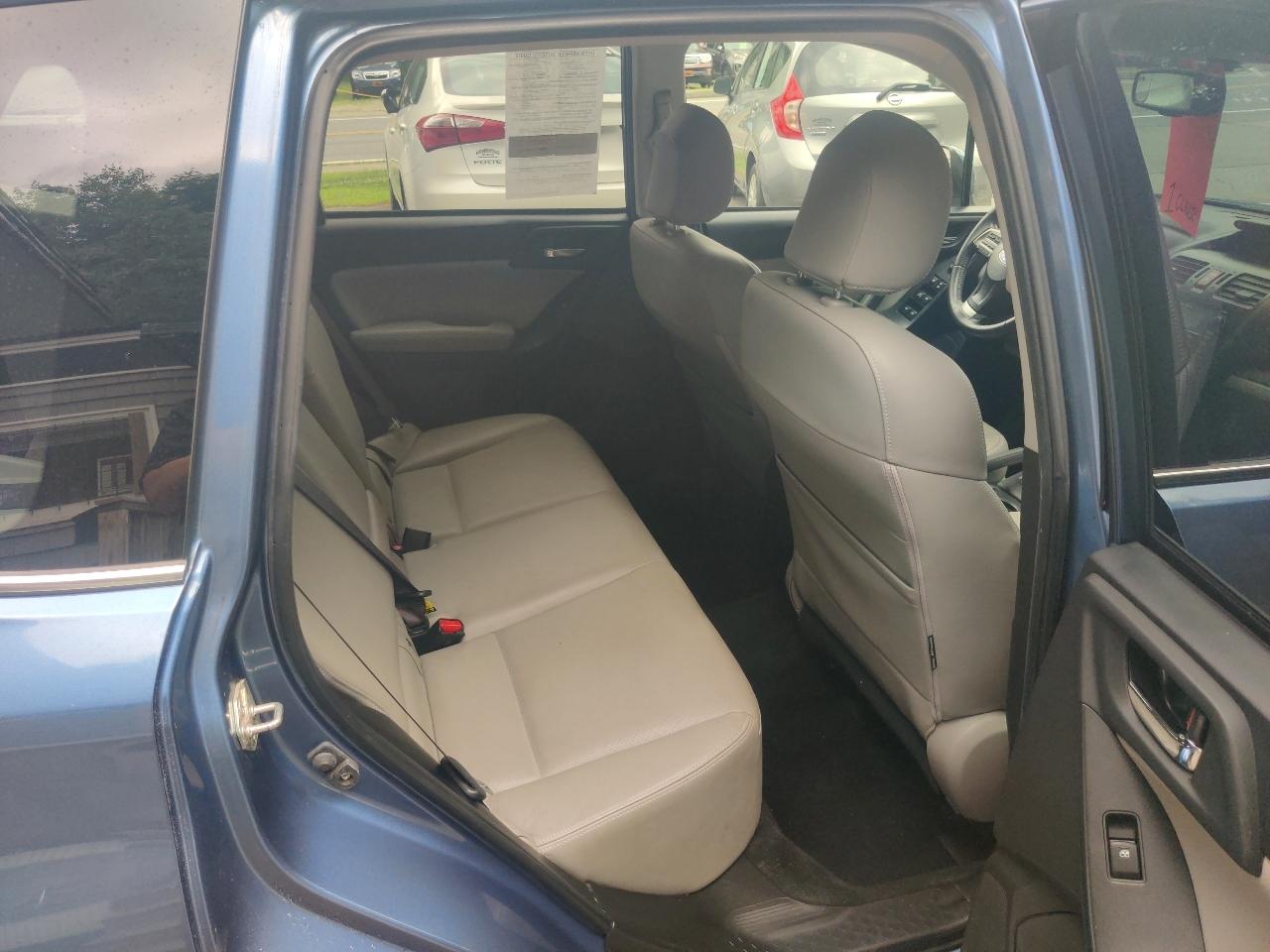 Subaru Forester 2.5i Limited 2015