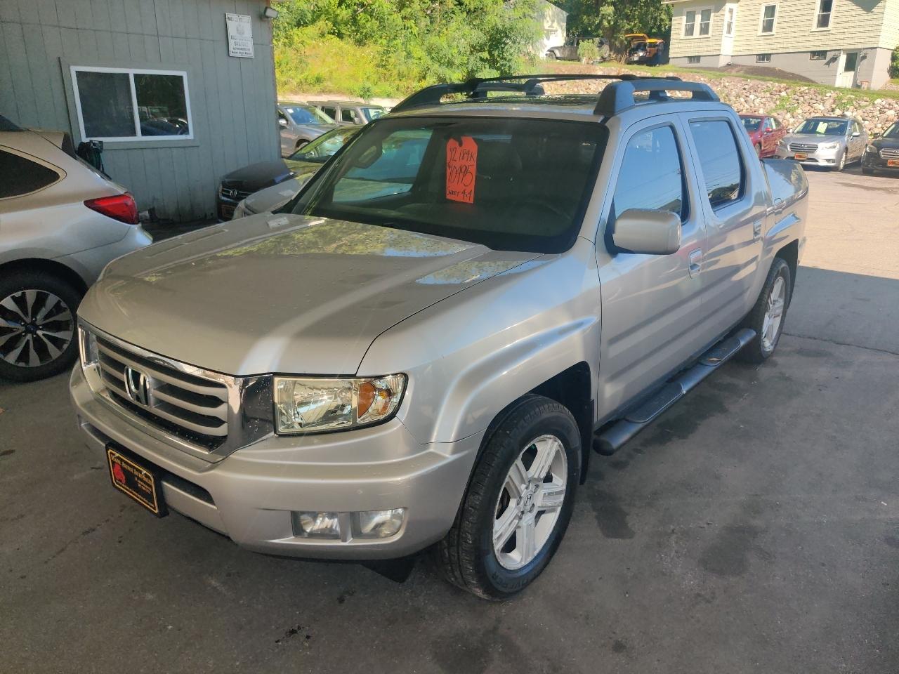 Honda Ridgeline RTL w/ Leather and Navigation 2012