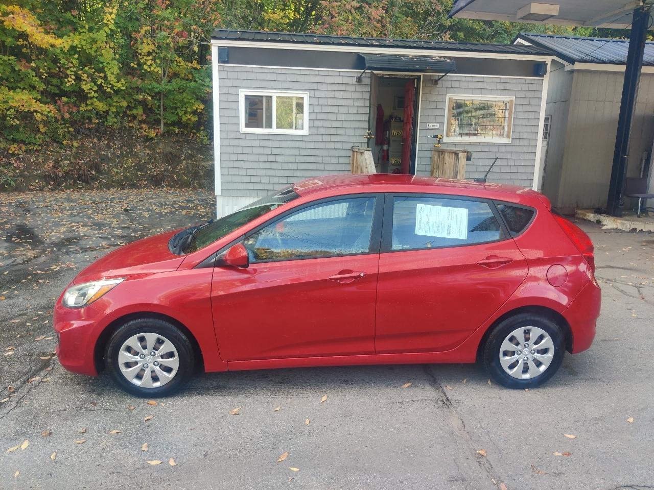 Hyundai Accent Sport 5-Door 6A 2015
