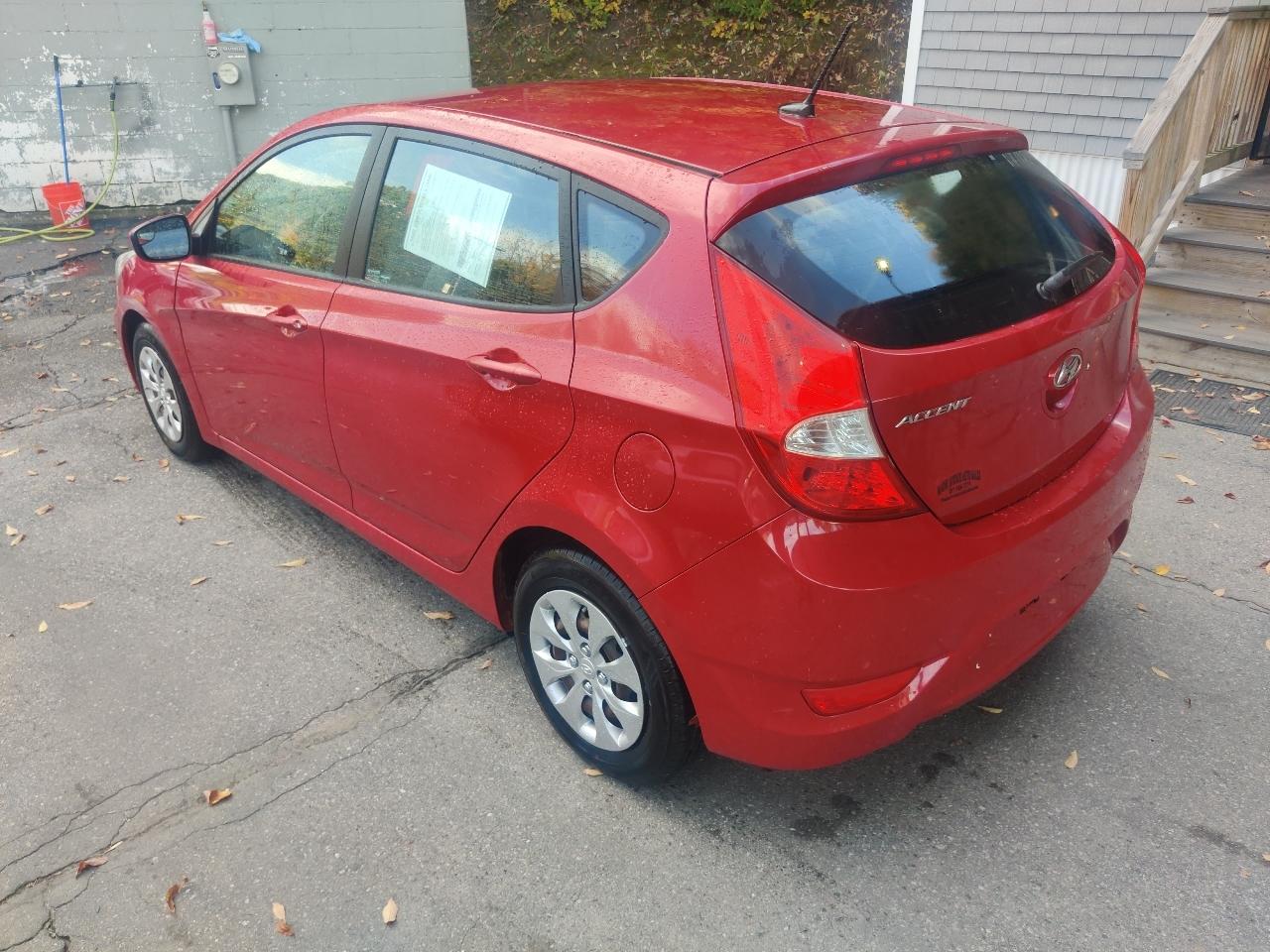 Hyundai Accent Sport 5-Door 6A 2015