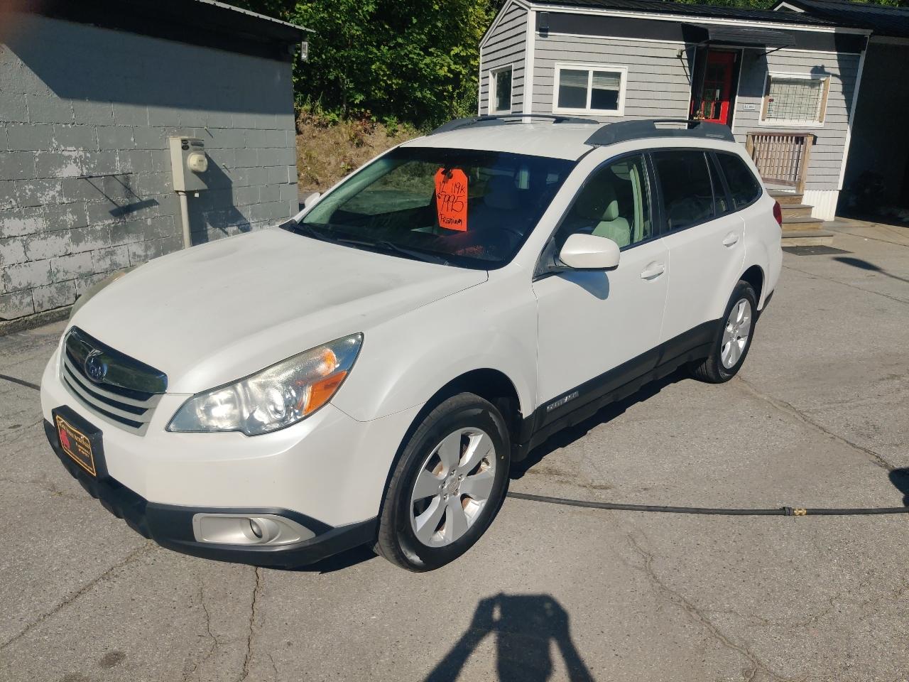 Subaru Outback 2.5i Premium 2012