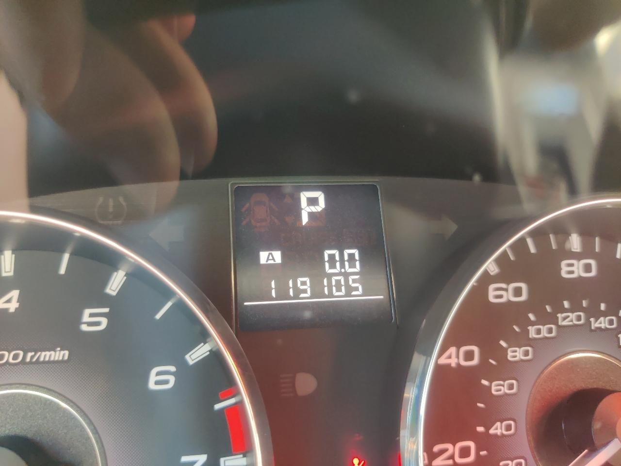 Subaru Outback 2.5i Premium 2012