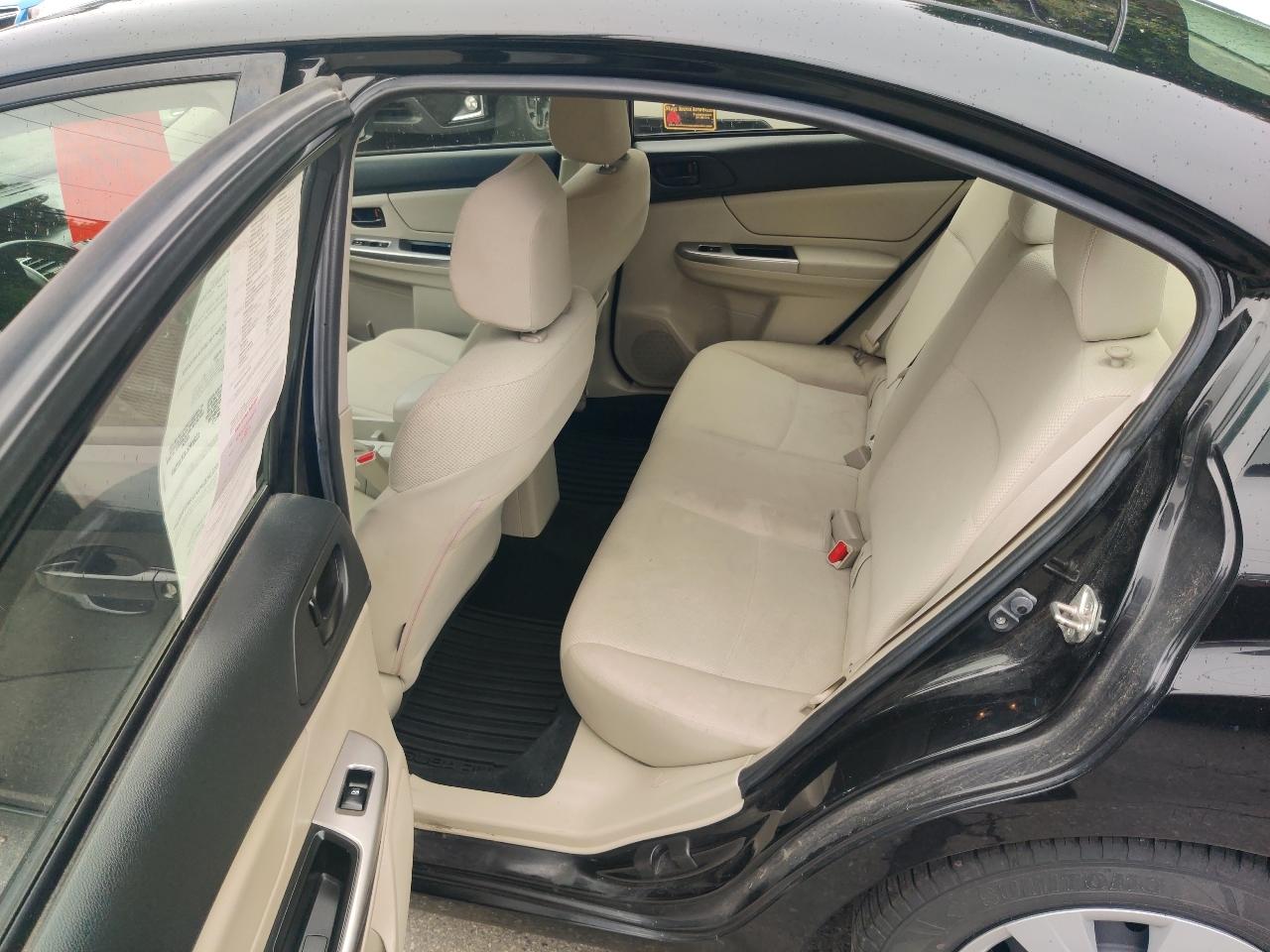 Subaru Impreza 2.0i PZEV CVT 4-Door 2015