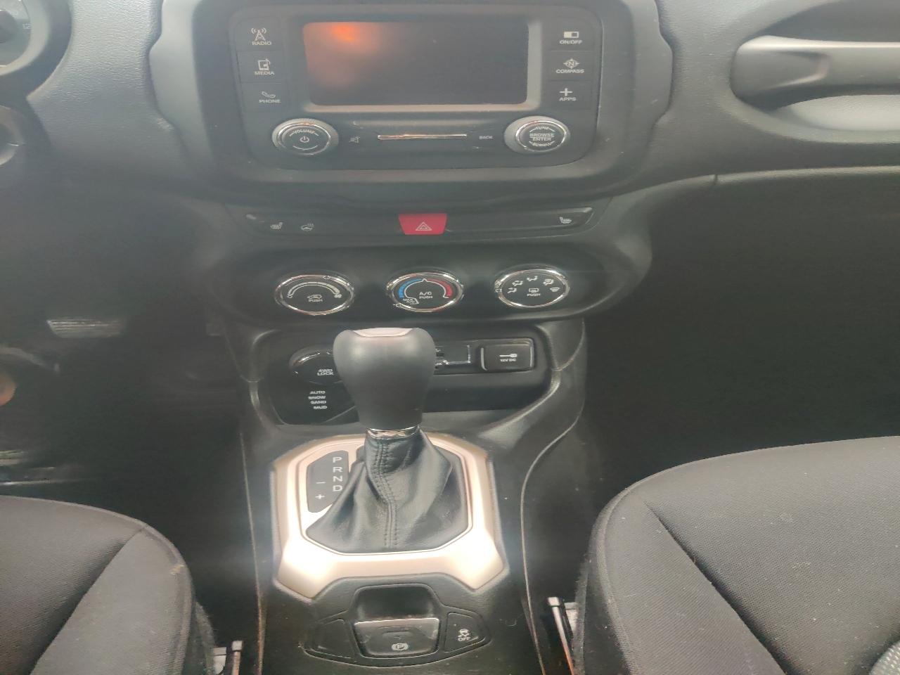 Jeep Renegade Latitude 4WD 2016