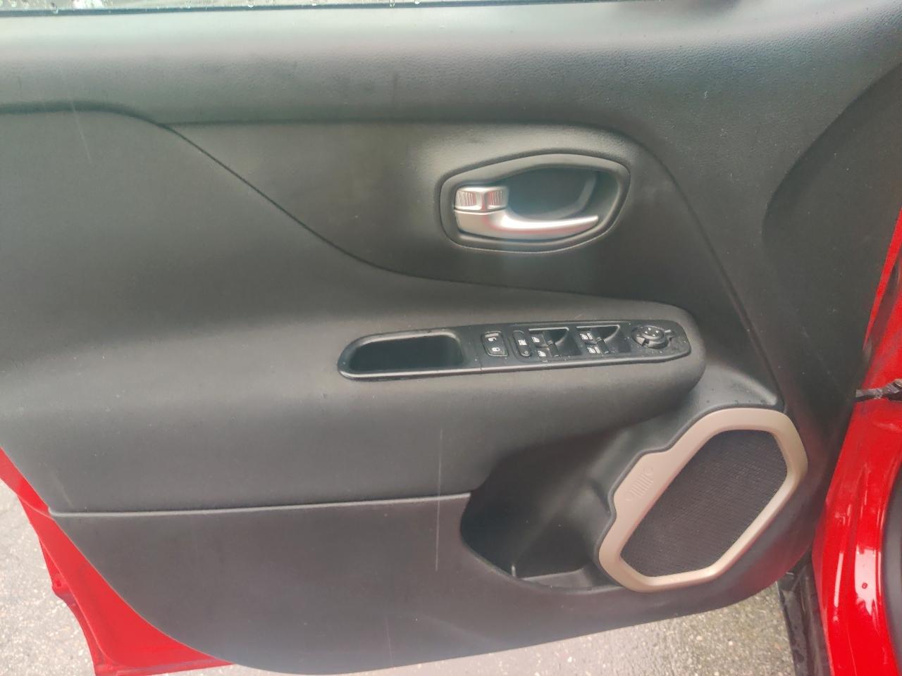 Jeep Renegade Latitude 4WD 2016