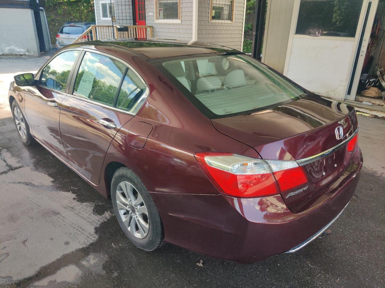 Honda Accord LX Sedan CVT 2013