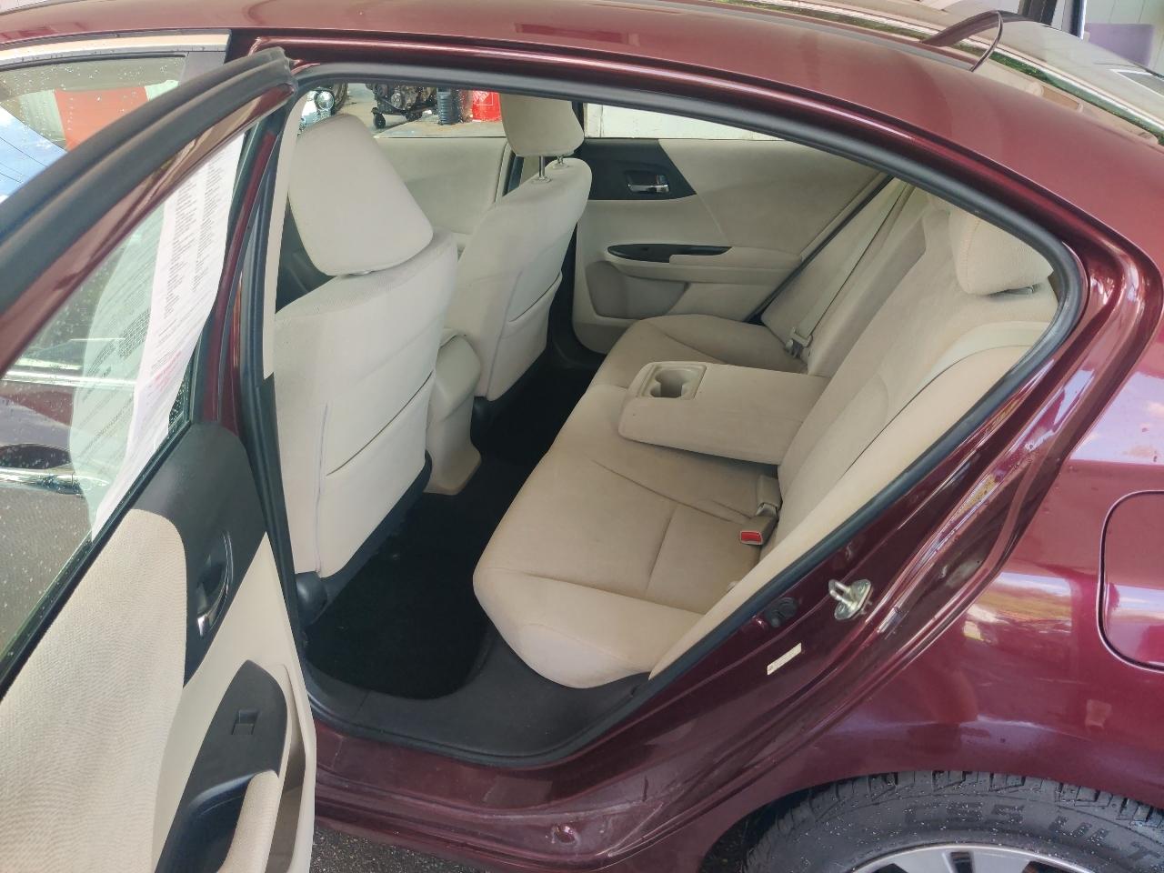 Honda Accord LX Sedan CVT 2013
