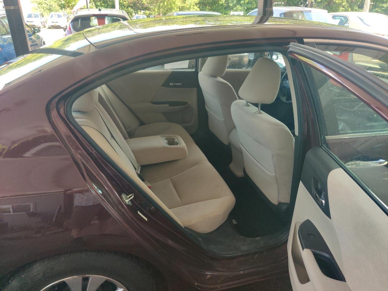 Honda Accord LX Sedan CVT 2013