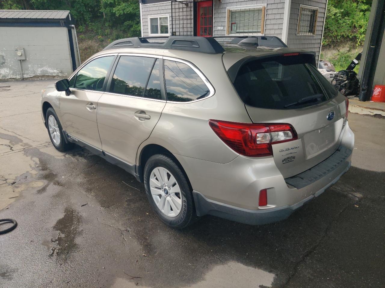 Subaru Outback 2.5i Premium 2017