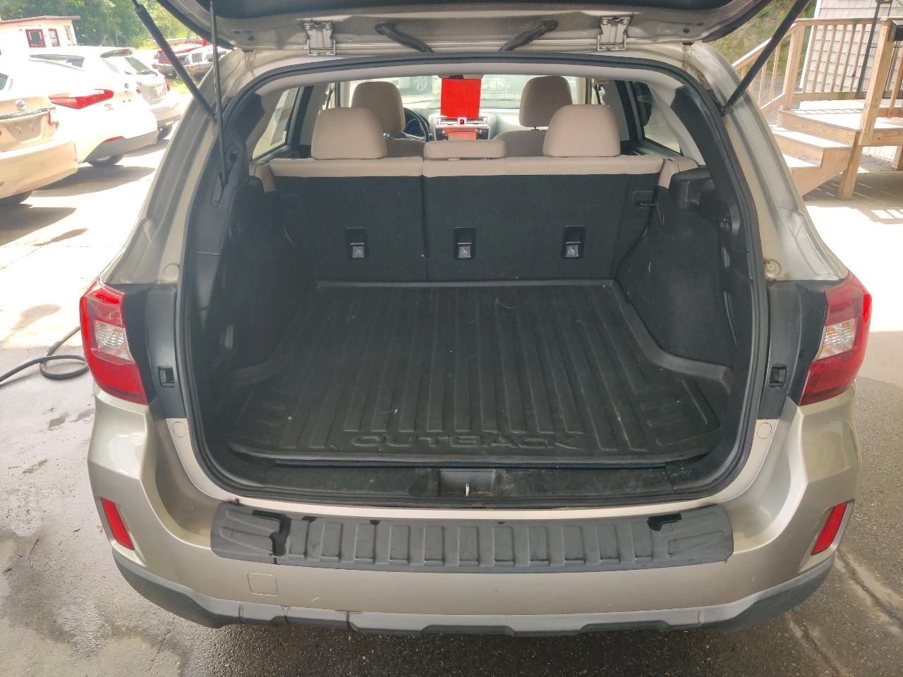 Subaru Outback 2.5i Premium 2017