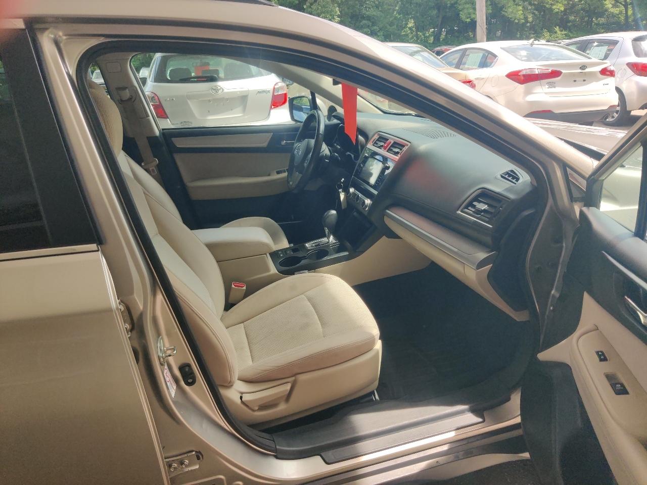 Subaru Outback 2.5i Premium 2017