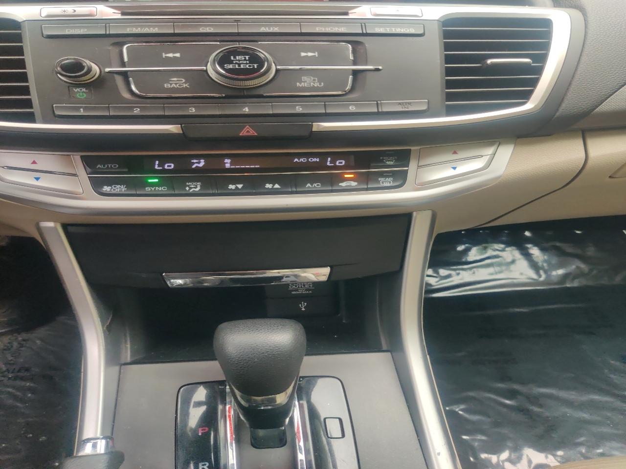 Honda Accord LX Sedan CVT 2015