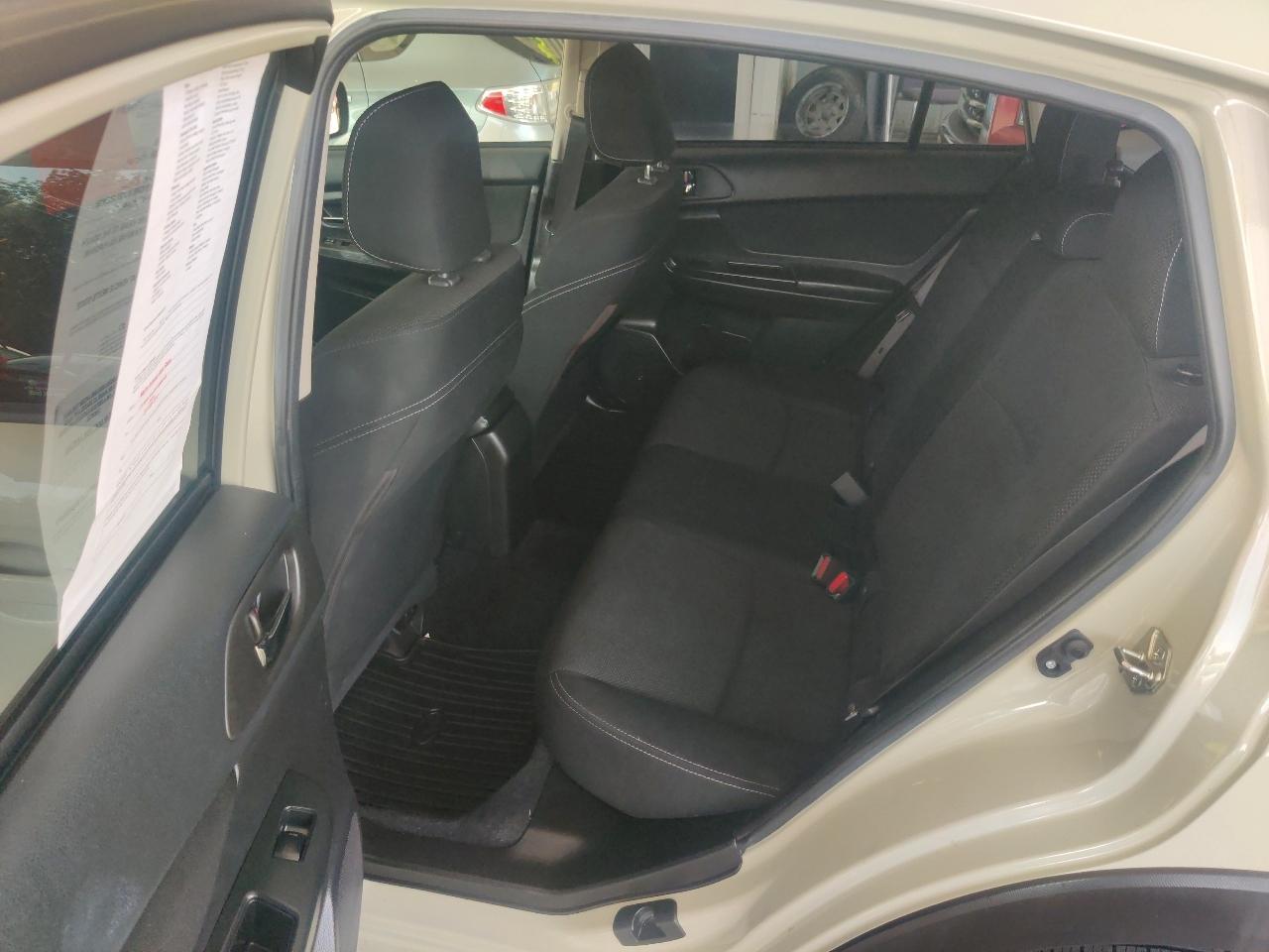 Subaru XV Crosstrek 2.0i Premium PZEV CVT 2014