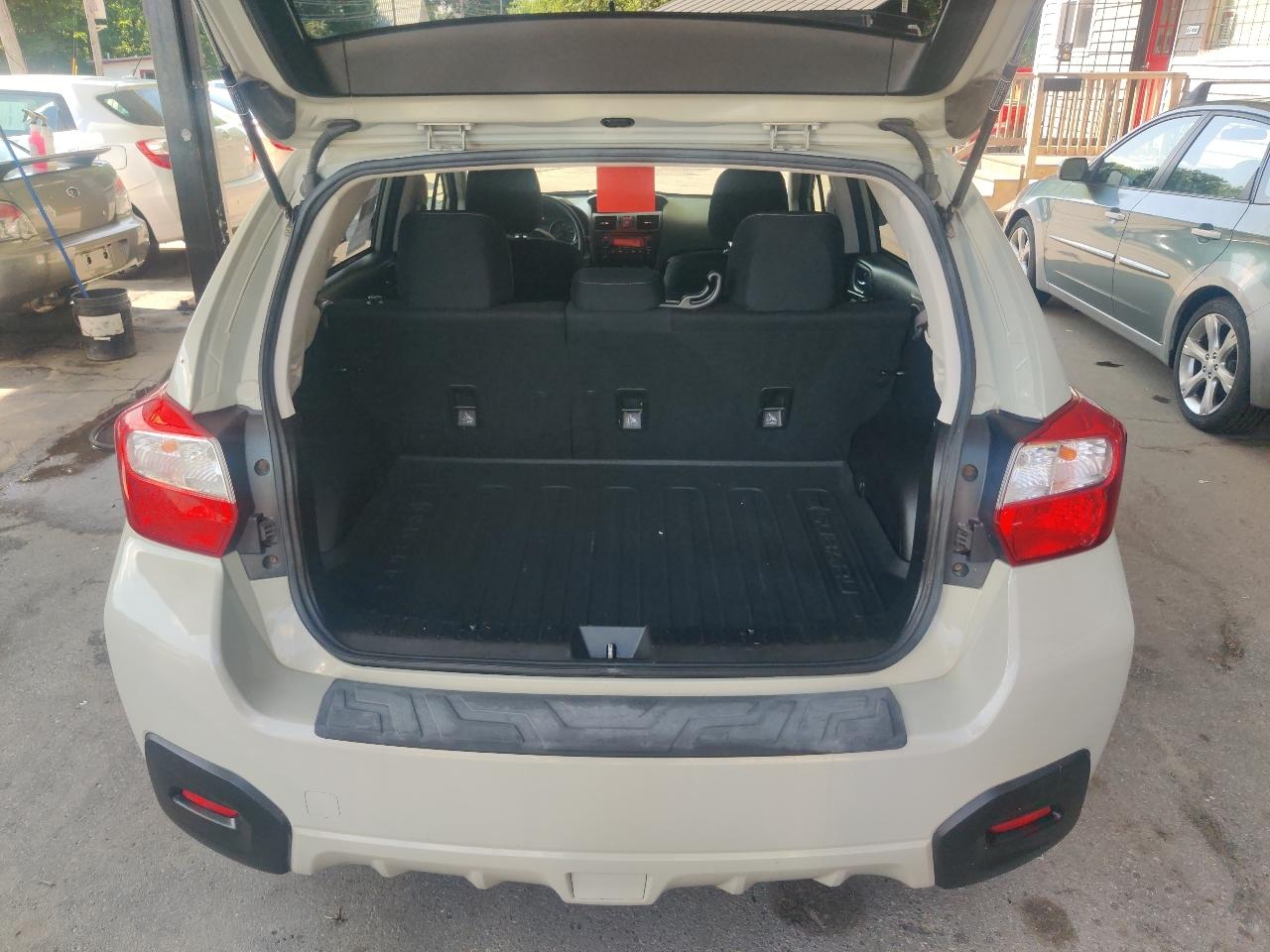 Subaru XV Crosstrek 2.0i Premium PZEV CVT 2014