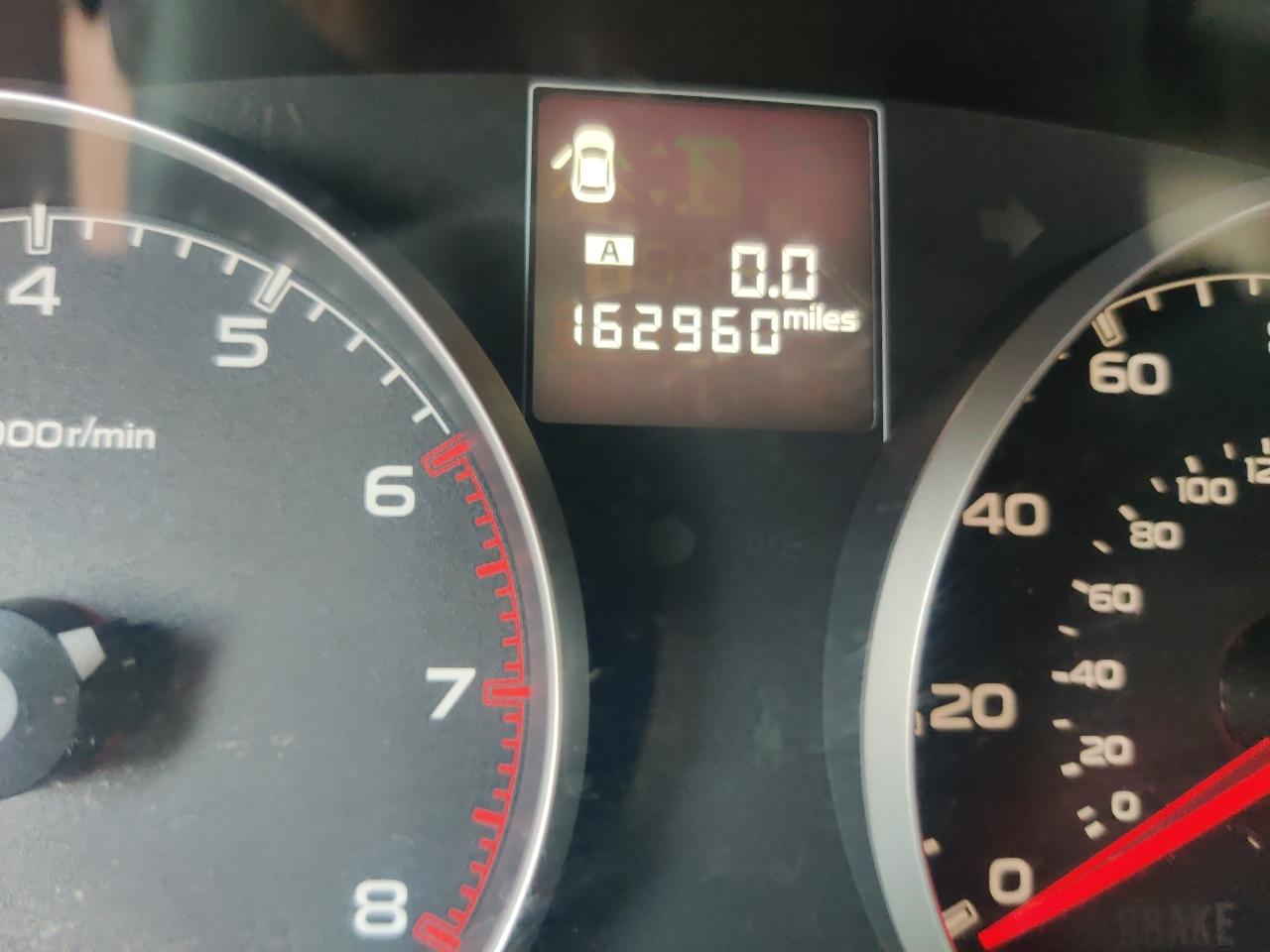 Subaru Outback 2.5i Premium 2013