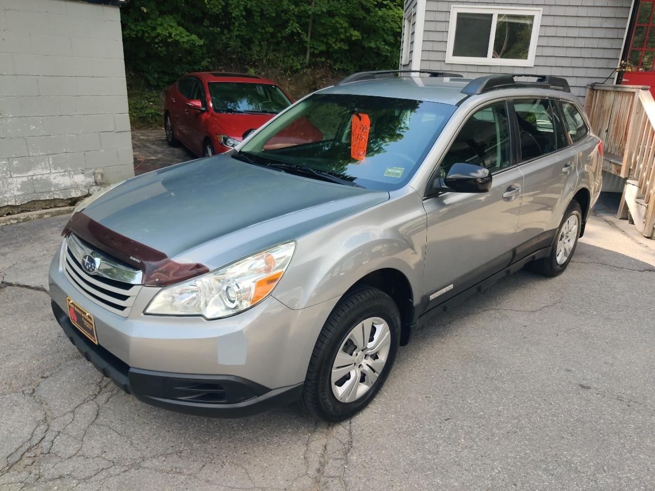 Subaru Outback 2.5i 2011