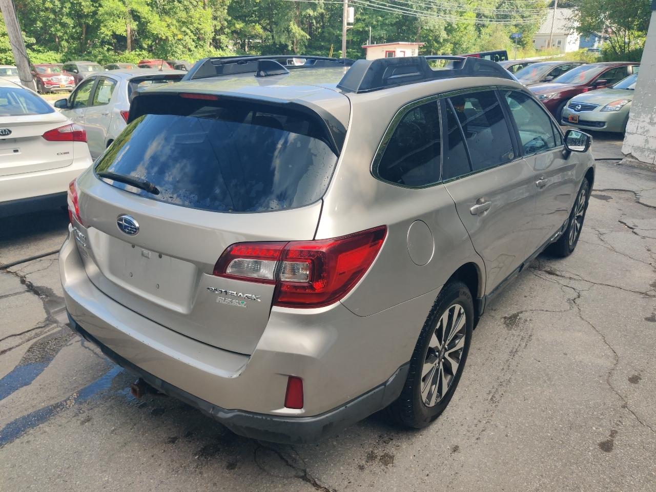 Subaru Outback 2.5i Limited 2016