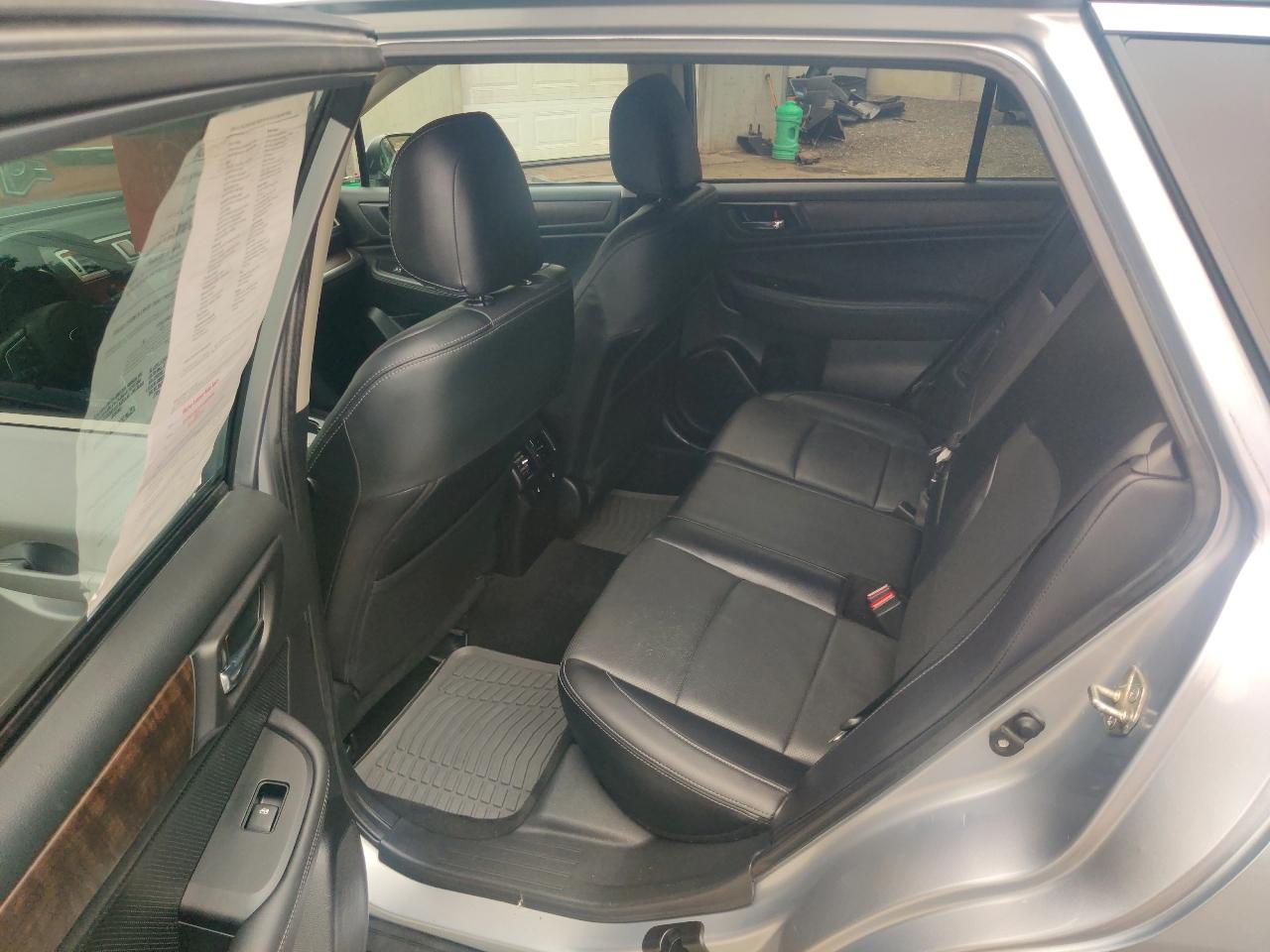 Subaru Outback 2.5i Limited 2017