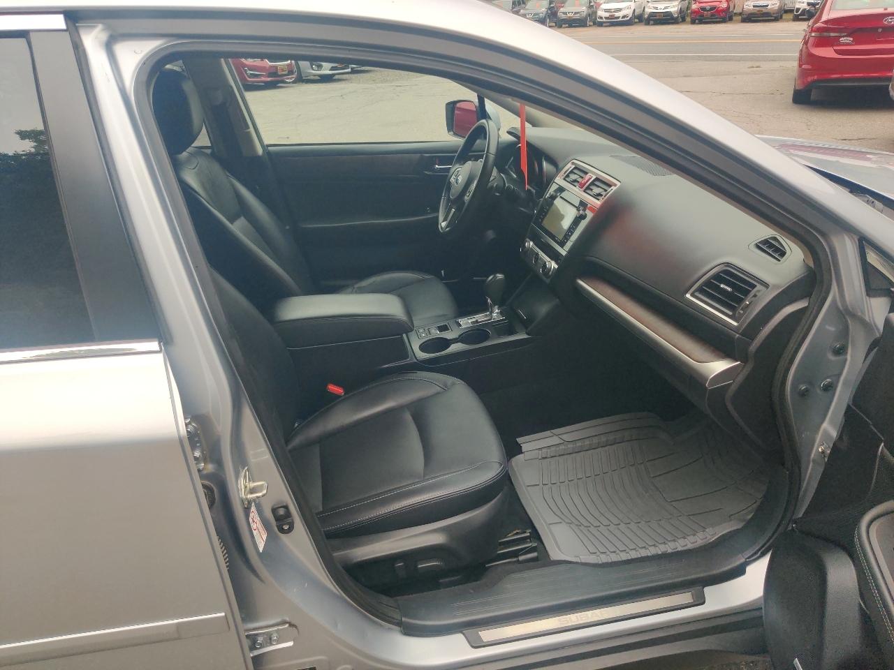 Subaru Outback 2.5i Limited 2017