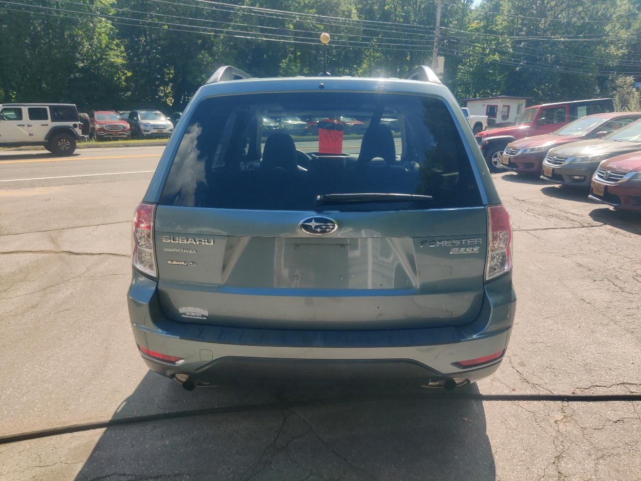 Subaru Forester 2.5X Premium 2013