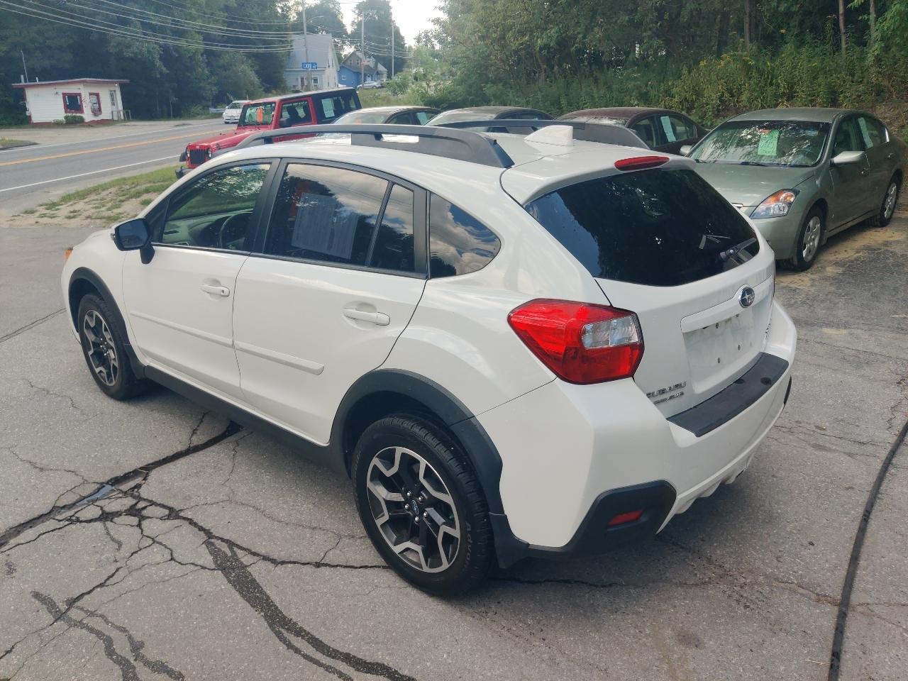 Subaru Crosstrek 2.0i Limited PZEV CVT 2016