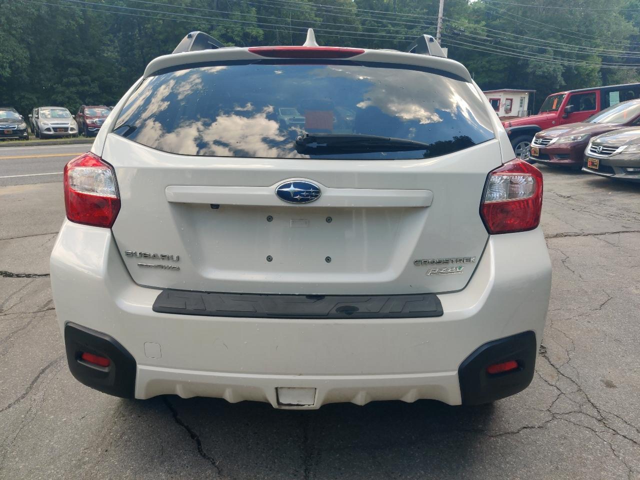 Subaru Crosstrek 2.0i Limited PZEV CVT 2016