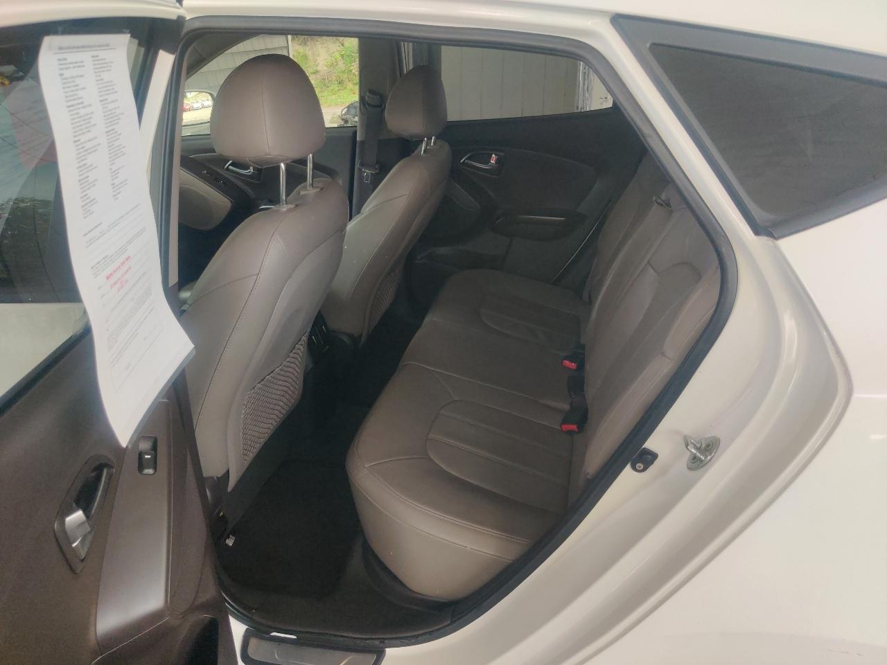 Hyundai Tucson Limited 4D SUV AWD 2014