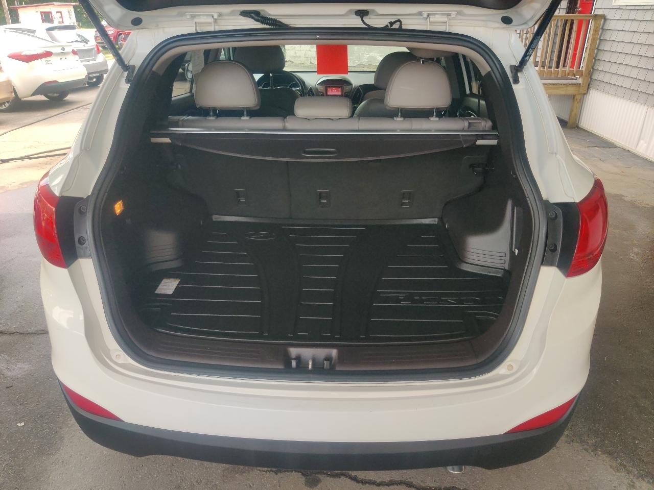 Hyundai Tucson Limited 4D SUV AWD 2014